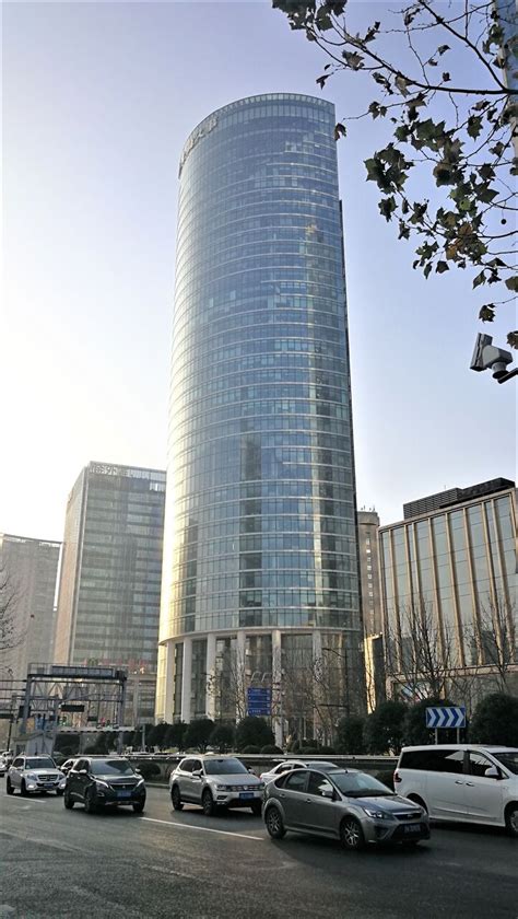 上海久事大厦玻璃幕墙