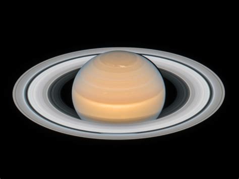 Real Pictures Of Saturn From Space