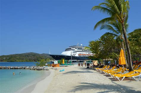 Is It Safe to Travel to Roatan, Honduras? Your Complete 2025 Guide ...