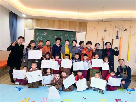 幼小衔接待花开，双向奔赴筑未来——溧阳市实验小学举办“科学幼小衔接，促进儿童成长”暨省级课题专题研讨活动