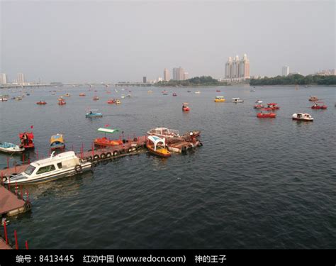 南阳白河节日划船高清图片下载_红动中国