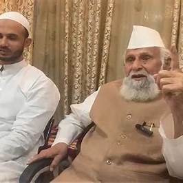 https://hindi.cdn.zeenews.com/hindi/sites/default/files/2022/07/14/1221323-jiaurrahman.jpg