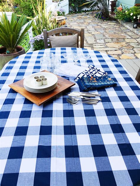 Spring Picnic Table Design - Video | COCOCOZY