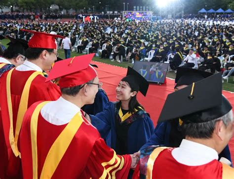同济大学等高校公布数据：硕博毕业生超过本科生，上海创历史新高