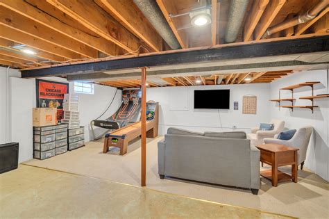 5425 Oaktree Dr, Flint Township, MI 48532 | Boulevard Real Estate Media