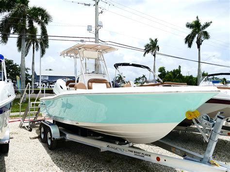 2026 Pioneer 220 Baysport Bay Boat 76F