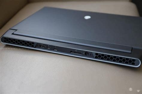 Alienware M15 R2 External Display 的图像结果