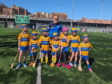U8 7-a-side-hurling/camogie team knocks it out of Gaelic Park - Shannon ...