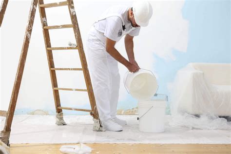 How to Get Paint Off Of the Vinyl Floor? - Housekeepingbay