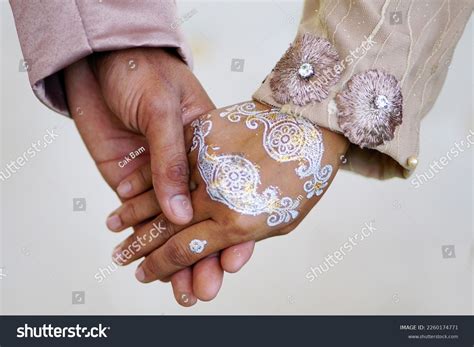 Wedding Handshake HD 的图像结果