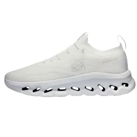 On Running Cloudtilt x Loewe White – HypeKicks