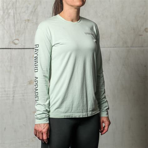 Women's Bamboo Long Sleeve Sun Shirt // UPF 45 UV Protection // Cool ...