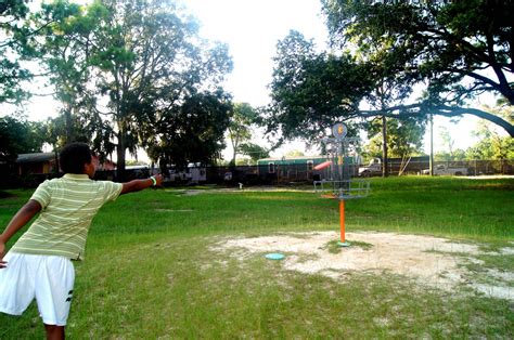 Hole 1 • Ed Austin Park (Jacksonville, FL) | Disc Golf Courses | Disc ...