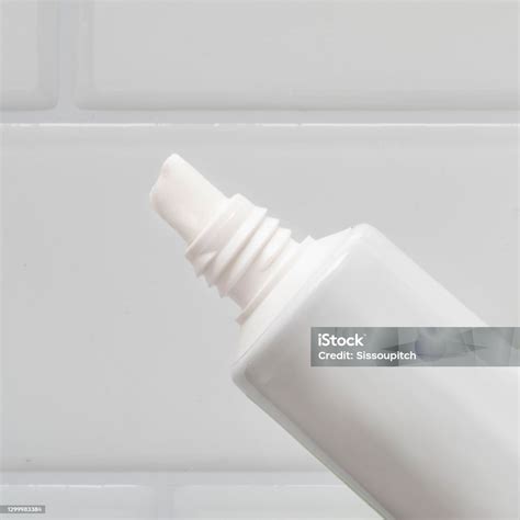 Toothpaste Tube Body 的图像结果