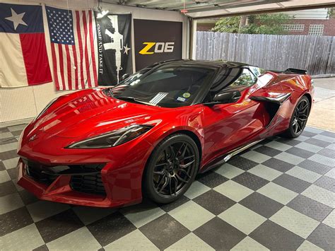 SOLD: 2024 Z06 1LZ Red Mist HTC 2500 miles - CorvetteForum - Chevrolet Corvette Forum Discussion