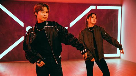 Mic Drop Dance Tutorial 的图像结果