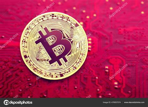 Golden Coins Bitcoins Symbol Mainboard Stock Photo by ©billiondigital 478557074