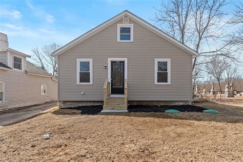 244 Putnam Pike, Chepachet, RI 02814 | Homes.com