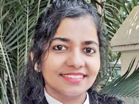 For the first time, a deaf-mute woman lawyer presented an argument in ...