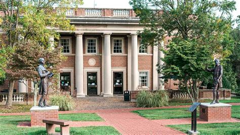 Academic Calendar • Registrar • Emory & Henry