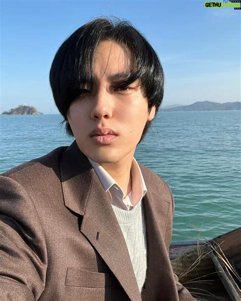 Yoon Hyun-soo Wiki, Biography, Age, Gallery, Spouse and more