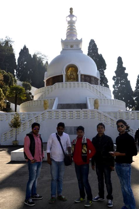 10 Best Places To Visit In Darjeeling - A Complete Guide