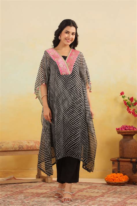 Shop Jaipuri Print Suit Sets for Women in India – Gillori