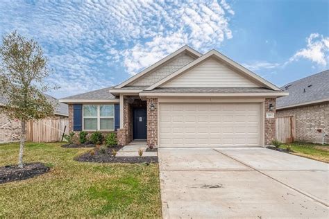 11 Greenbriar Loop, Angleton, TX 77515 | Homes.com