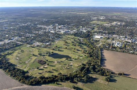 Lantana Realty | Stephanie Sieckenius, Broker - The company with a purpose