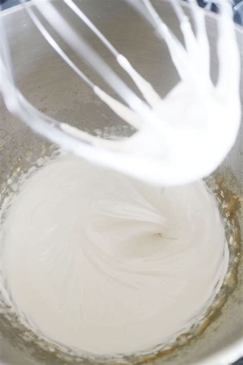 White chocolate panda bear macarons recipe - The Little Blog Of Vegan