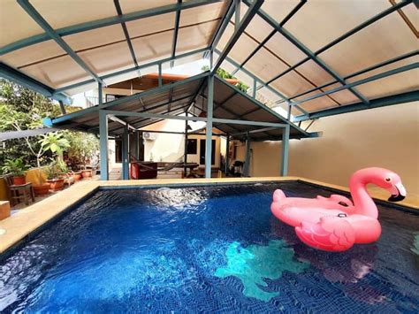 Steps to Carrillo Beach w/Salt Pool! 5 Bed/5 Bath - Houses for Rent in ...