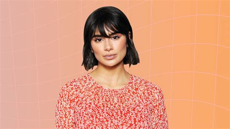 Diane Guerrero Says This Book Makes Her Feel Like She Can Do Anything ...