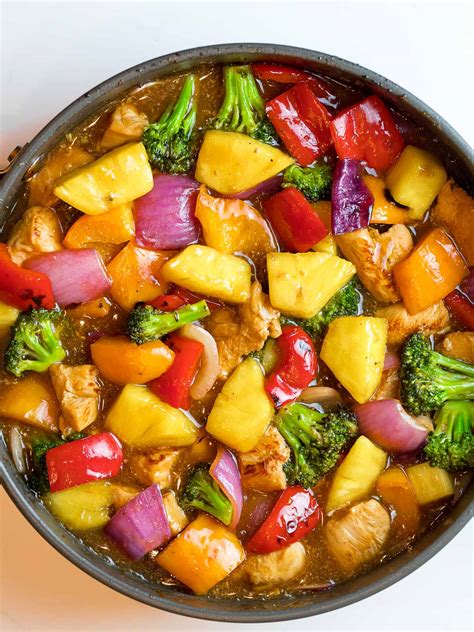 Sweet & Tangy Pineapple Chicken Stir Fry - Drive Me Hungry