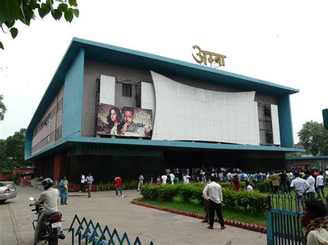 Old Delhi’s Old Cinema Halls | Sarson ke Khet