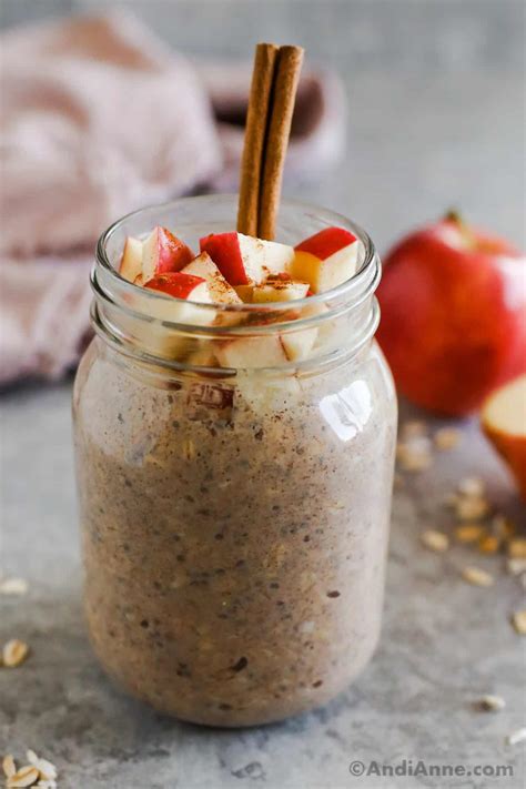 Apple Cinnamon Overnight Oats