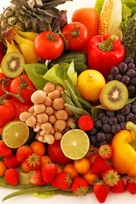 市场上的蔬菜和水果图片-一堆新鲜的水果蔬菜素材-高清图片-摄影照片-寻图免费打包下载