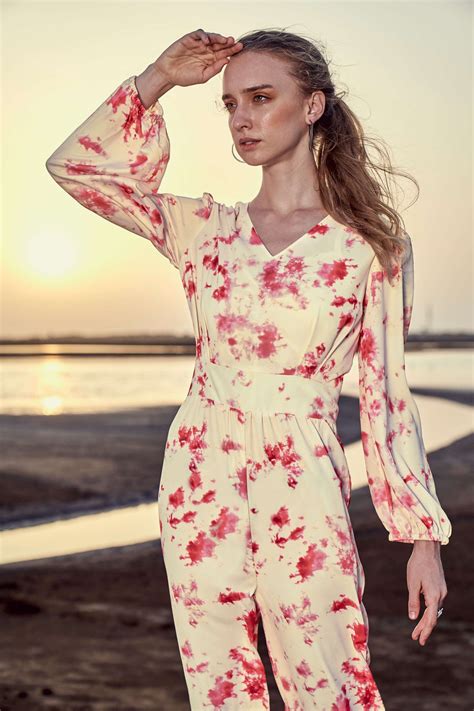 Quirky High Neck Back Button Top – neofaa.com