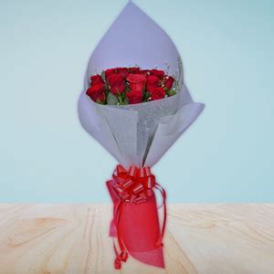 Red Roses Bouquet - Send Red Roses Online | Bunch of Red Roses | Giftalove
