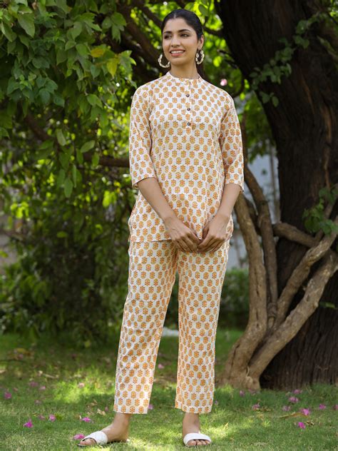 Buy Jaipur Kurti Women Cotton Ethnic Printed White Night Suit Online.