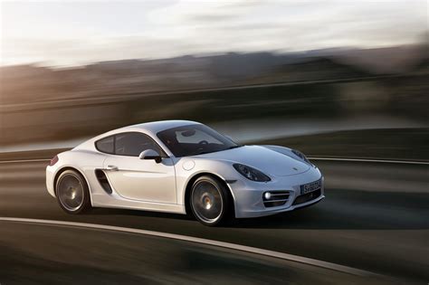 10 Ways the 2014 Porsche Cayman Is Better Than the 911 on Edmunds.com