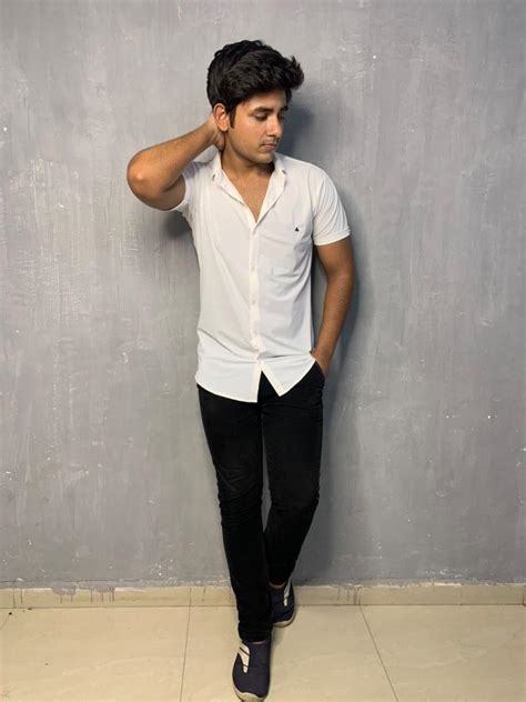 Agniv B Shrivastava actor, Mumbai | Talentrack