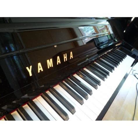 Klavier - Yamaha - B1 kaufen. Yamaha b1 für Einsteiger | Pianova