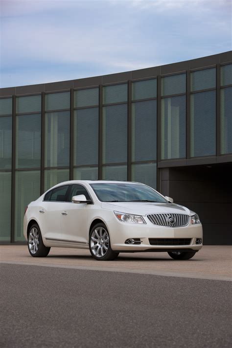 2010 Buick LaCrosse | GM Authority