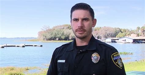 Off-duty officer helps with rescue efforts in a boat crash on Lake Dora ...