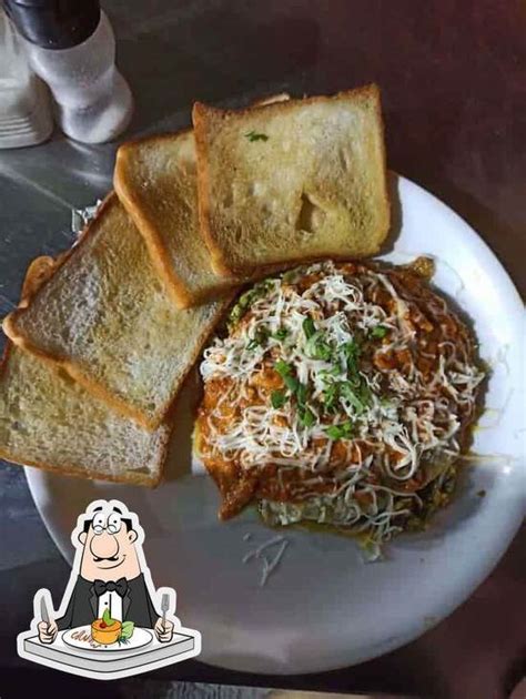 Menu at Maji & Son's Omelette Center (Latif Bhai), Vadodara