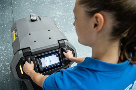 Karcher Professional Autonomous Robotic Scrubber Drier KIRA B50 ...