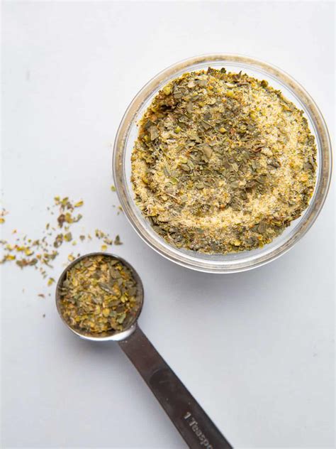 Homemade Garlic and Herb Seasoning - Cook Fast, Eat Well