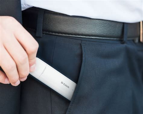 DWM-222W 4G LTE AX300 Wi-Fi 6 USB Adapter | D-Link