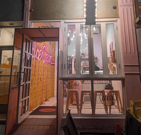 Best speakeasy bars in New York - ChompSlurrpBurp