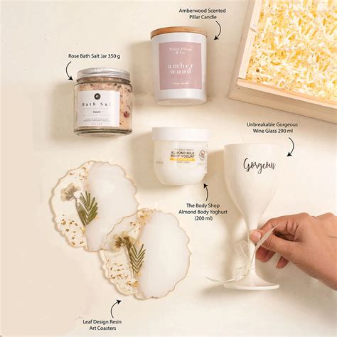 Get Well Soon Hamper - Wellness Gift box & Hamper Online at Confetti Gifts